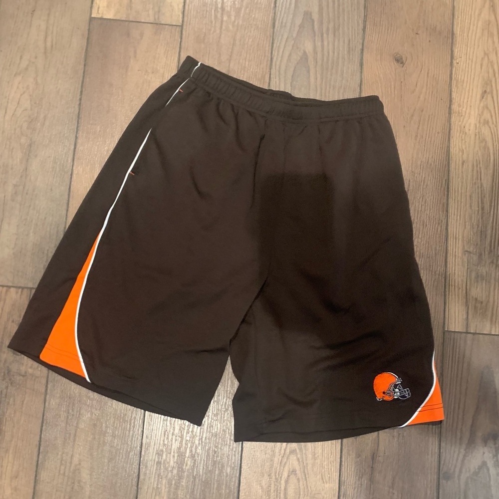 Majestic Cleveland Browns shorts